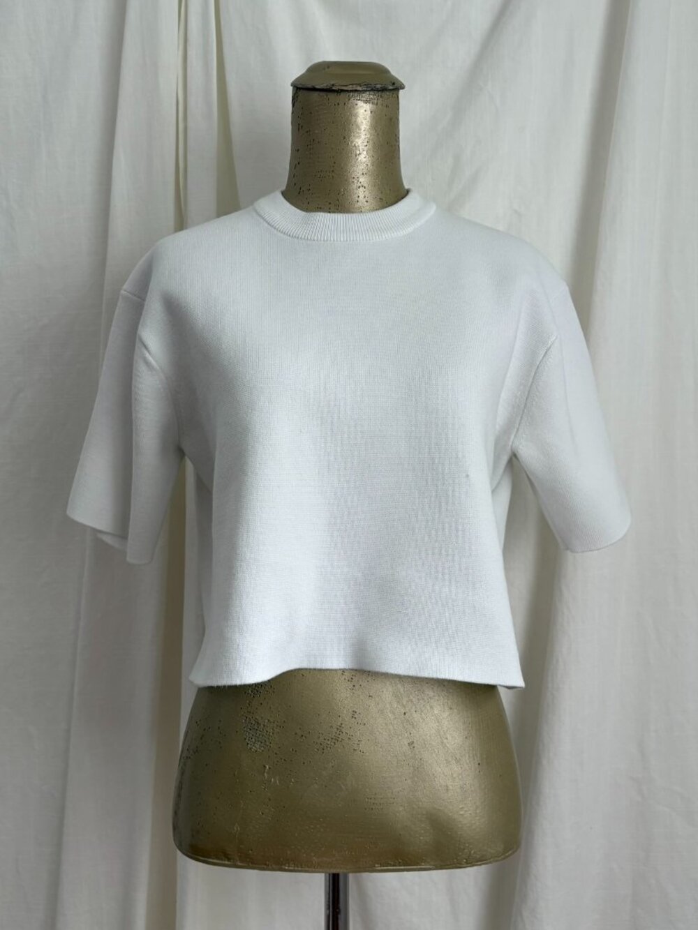 Uniqlo Washable Milano Ribbed White Short Sleeve Sweater Boxy Cropped Basic S